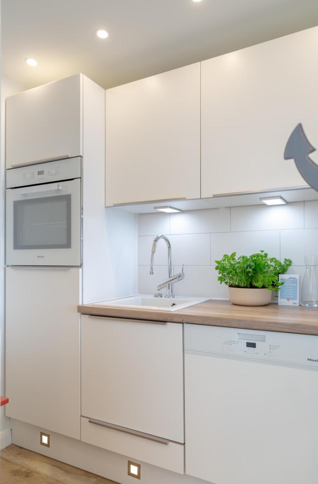 Louis Apartment *